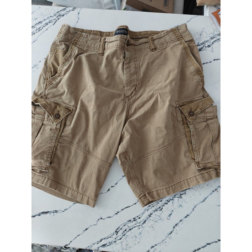 American Eagle Cargo Shorts Mens Size 38 Beige Cotton Utility Next Level Flex